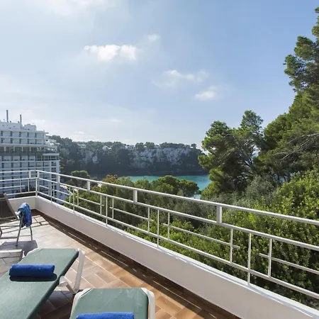 Miramar I By Sonne *