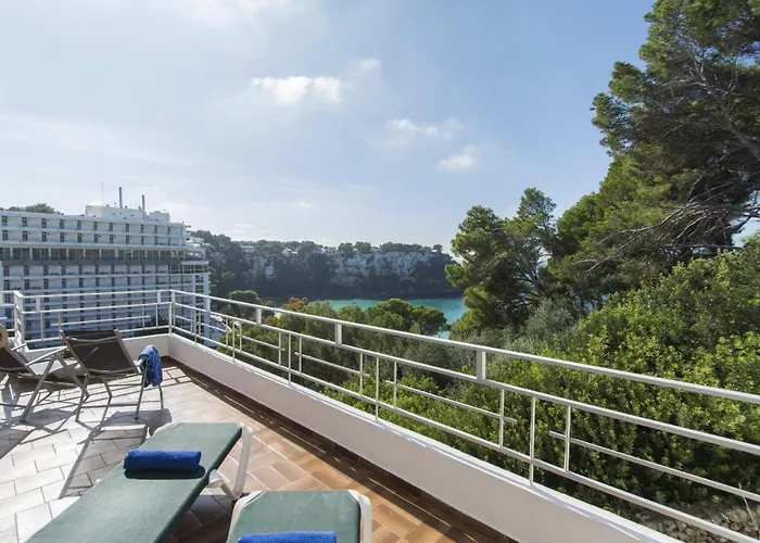 Miramar I By Sonne *